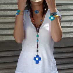 Chapelet Rio Grenat - un look joyeux et audacieux !